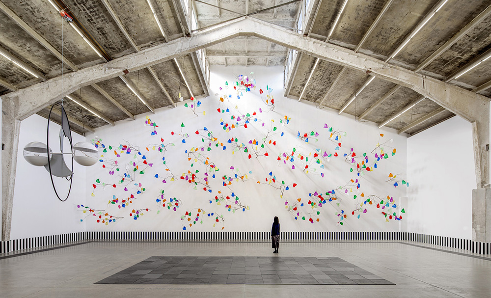 15 Artists X 15 Years in China