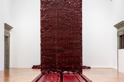 Anish Kapoor - Untrue Unreal