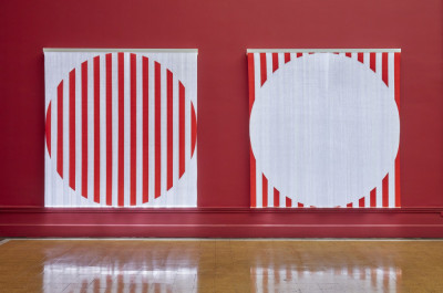 Daniel Buren - De cualquier manera, trabajos in situ y situados