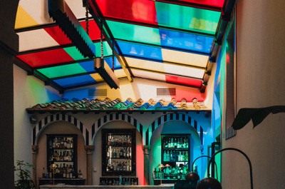 Daniel Buren - Sosta colorata per Villa San Michele, lavoro <i>in situ</i>, 2024