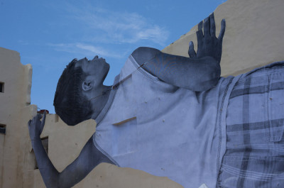 JR - GIANTS, peeking at the city, Havana, Cuba, 2019