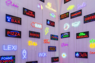 Pascale Marthine Tayou