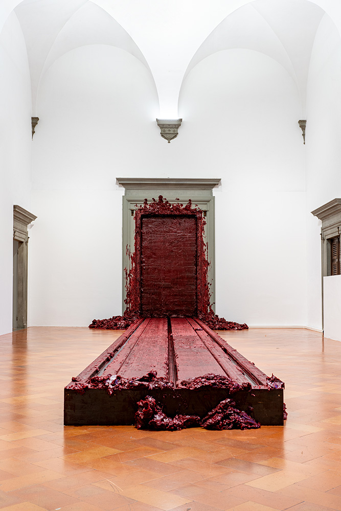 Anish Kapoor - Untrue Unreal