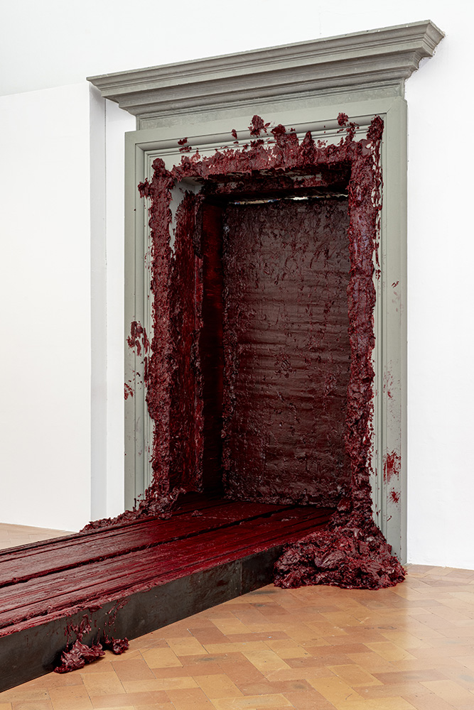 Anish Kapoor - Untrue Unreal