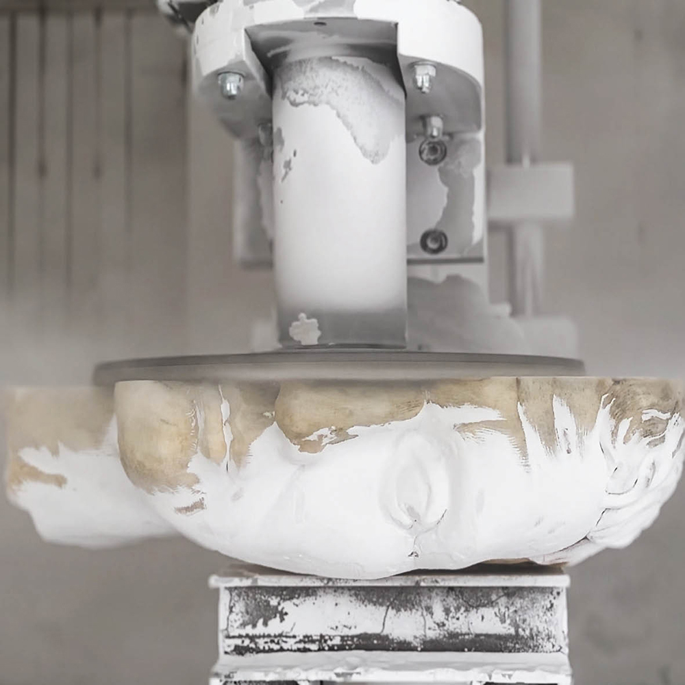 Aux abords du séisme