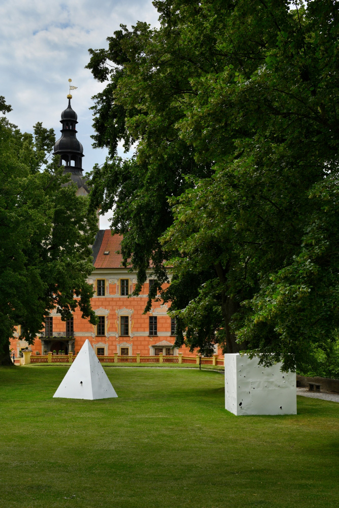 Chen Zhen, Zhanna Kadyrova, Ornaghi & Prestinari, Nedko Solakov, Ana Maria Tavares - Contemporary Art & Sculpture Park