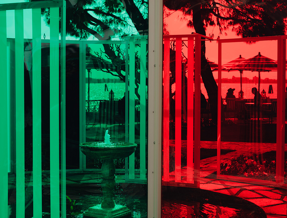 Daniel Buren - Sosta colorata per Hotel Cipriani, lavoro <i>in situ</i>, 2023-2024