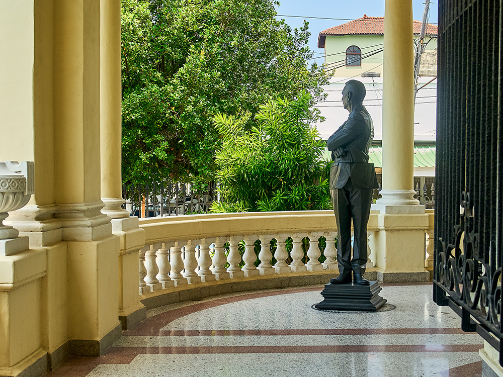 10 AÑOS EN CUBA