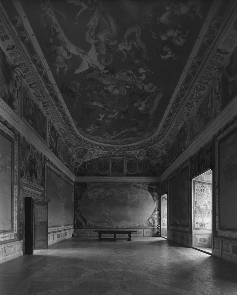 The First Encounter - Italy through eyes of Hiroshi Sugimoto and Tenshō Embassy