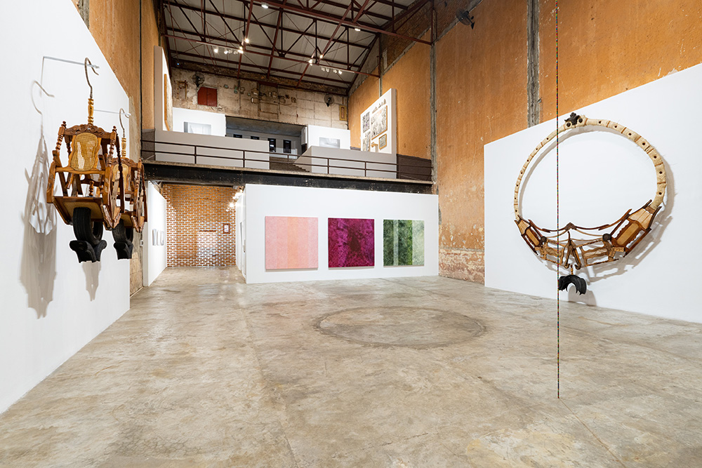 Mientras el día no cierre