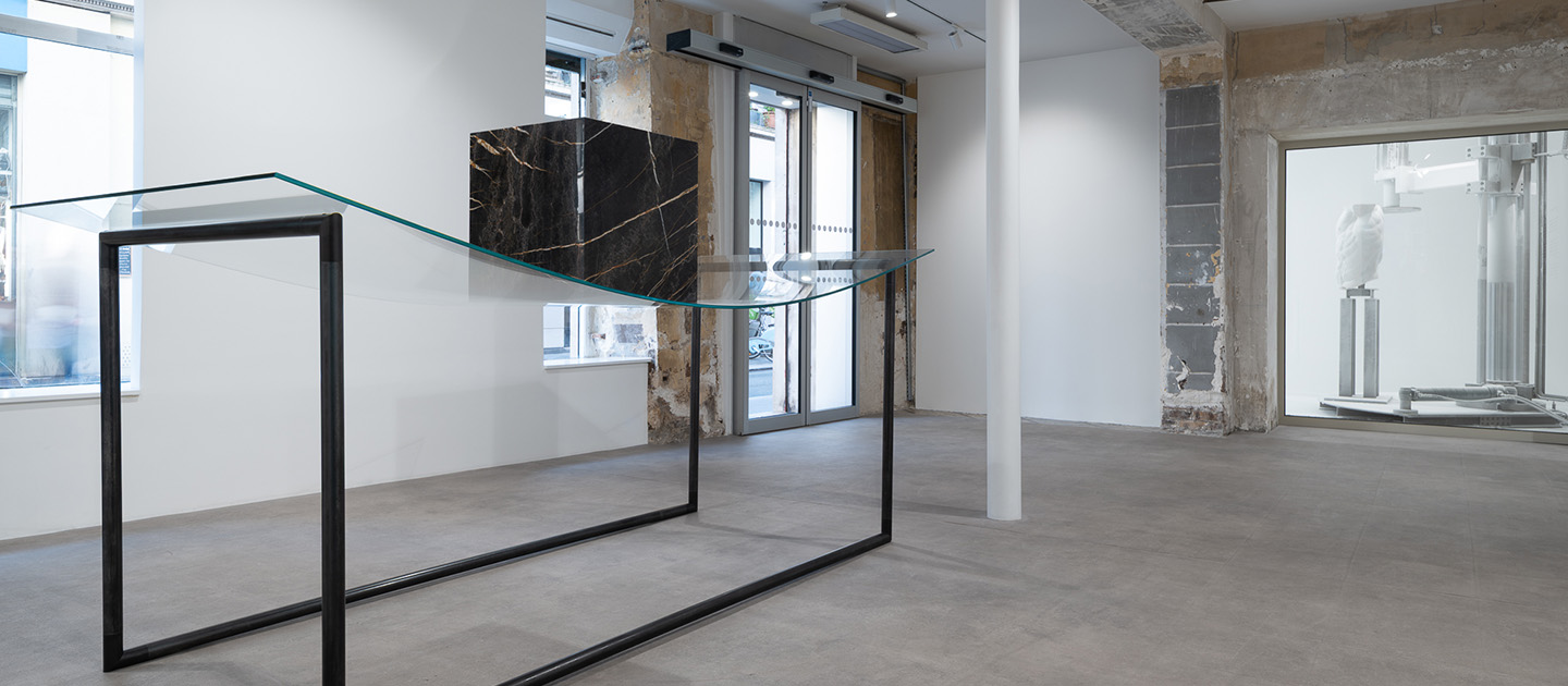 ARCANGELO SASSOLINO 'Aux abords du séisme'