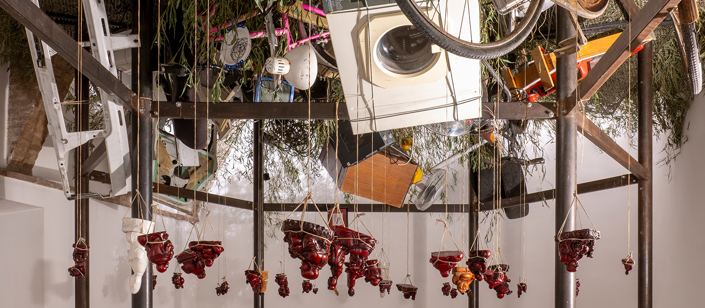 CHEN ZHEN 'Un Village sans frontières'