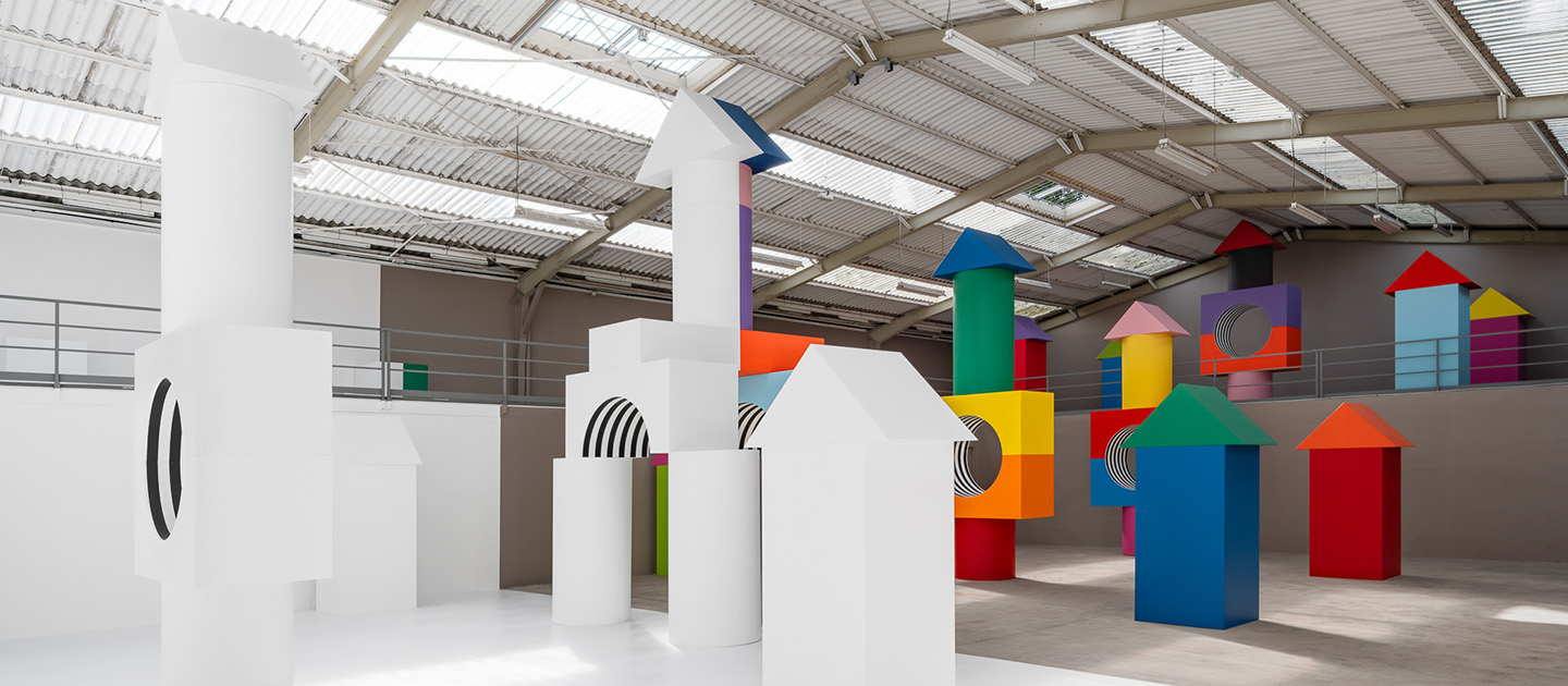 DANIEL BUREN 'Comme un jeu d'enfant, travail in situ, 2014/2026'