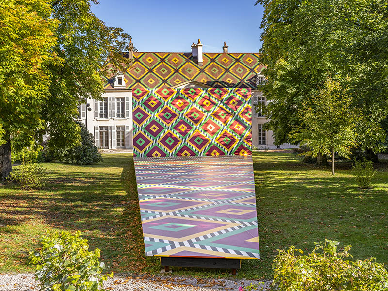 DANIEL BUREN 'Point de vue ascendant, travail <i>in situ</i> '